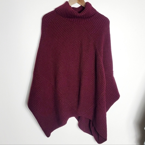 Sweater Poncho Cap Ribbed Chunky Knit Turtle Neck Burgundy Women's OS - Picture 3 of 3